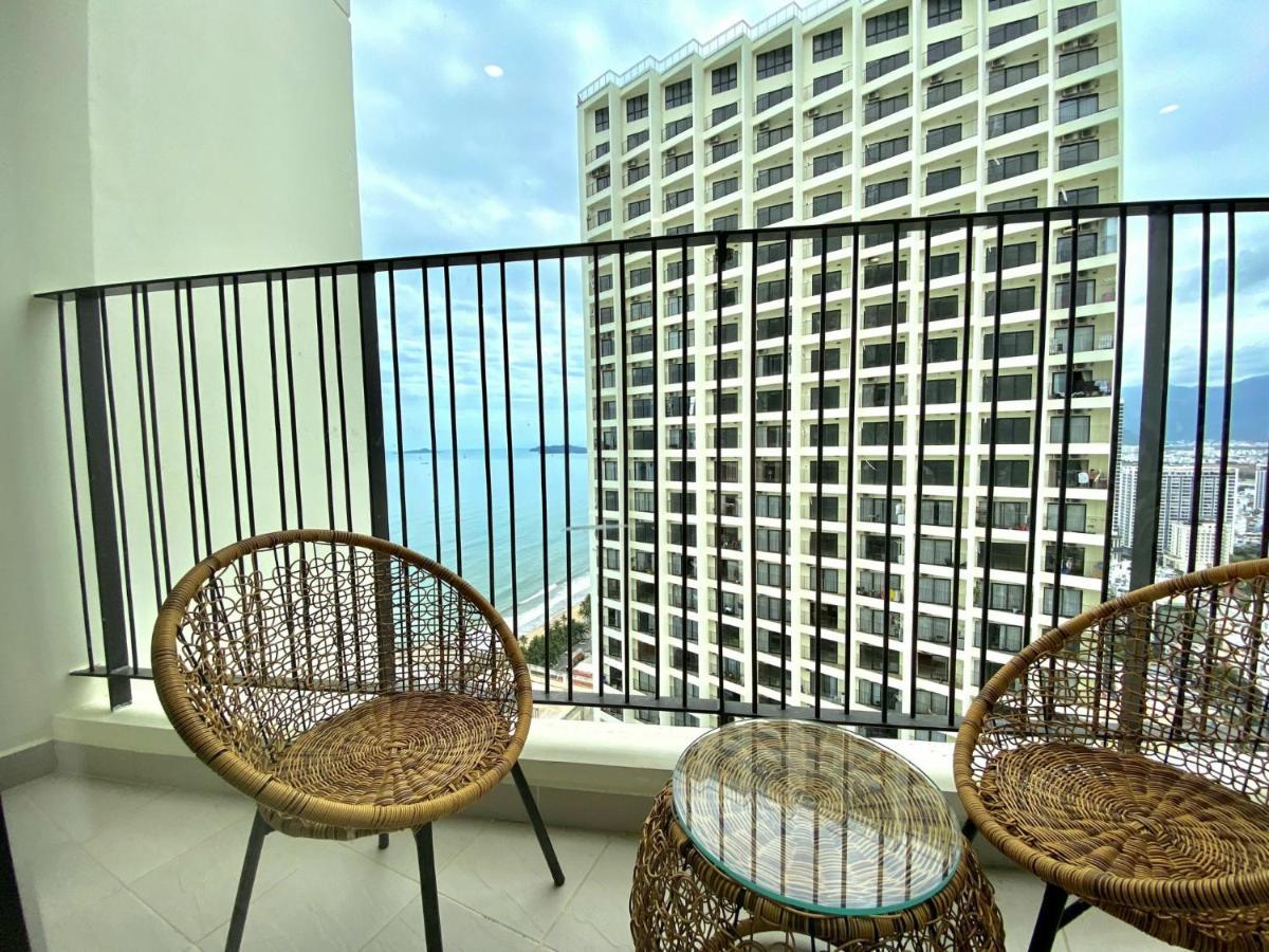 Wise Stay Gold Coast Apartment Nha Trang Bagian luar foto